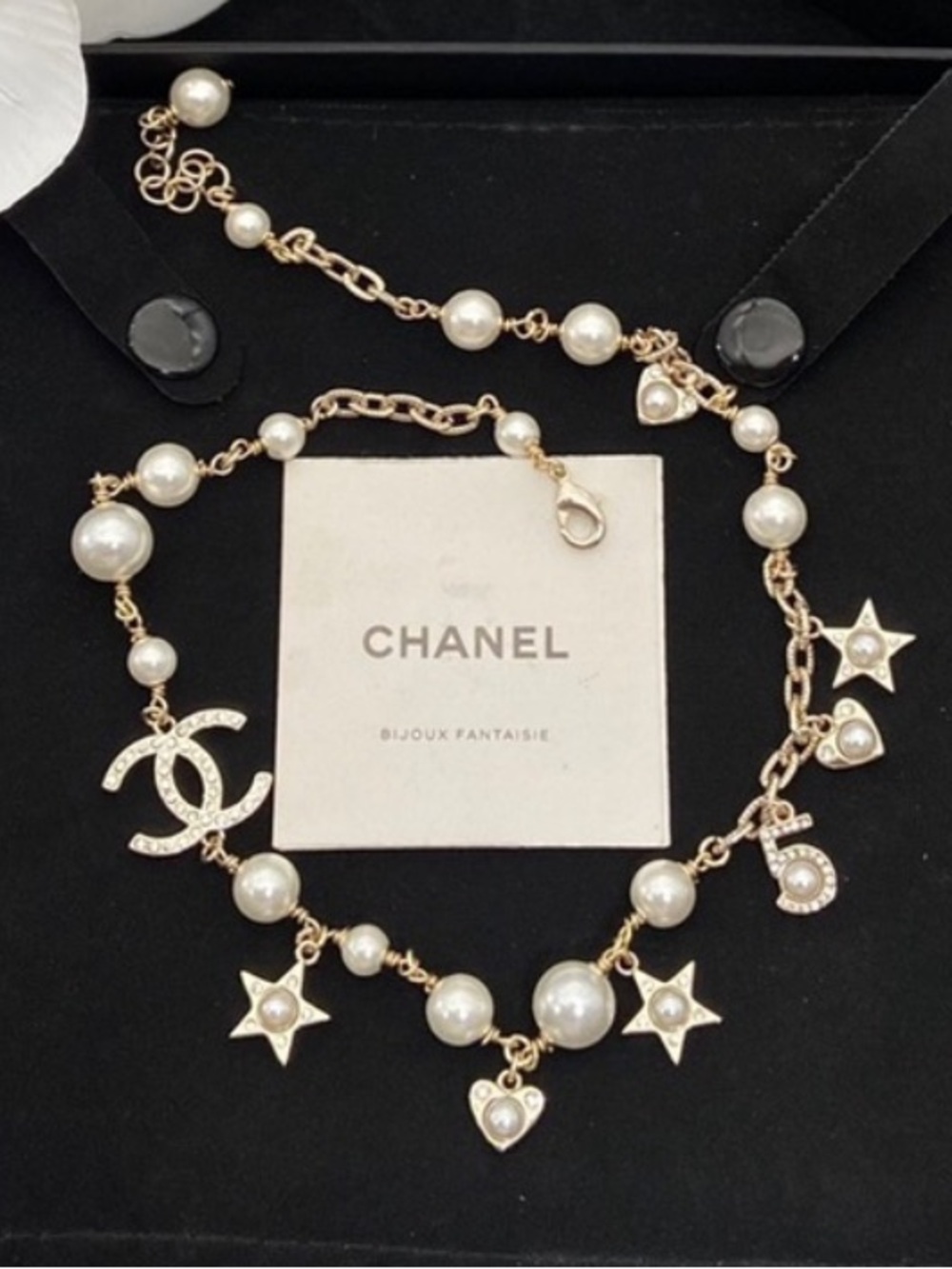 New complementary gift VIP/GWP CC Necklace